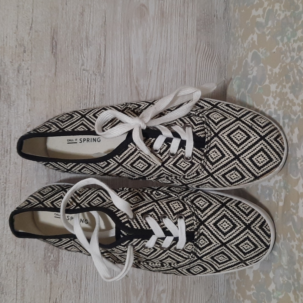 Women's Call it Spring Sneaker